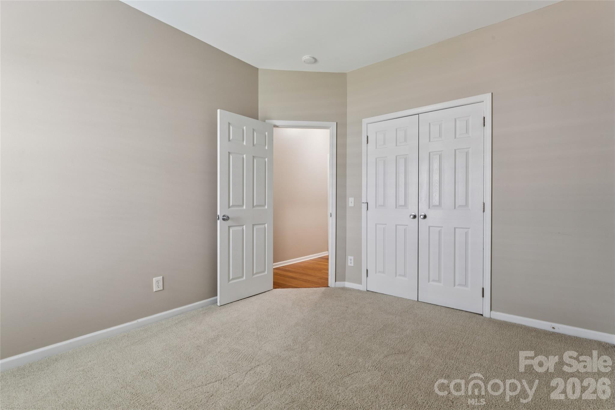 10906 Chamberlain Hall Court Property Photo 26