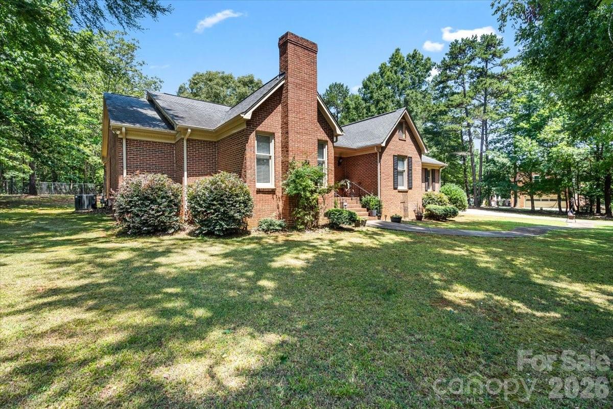 14410 Youngblood Road Property Photo 3
