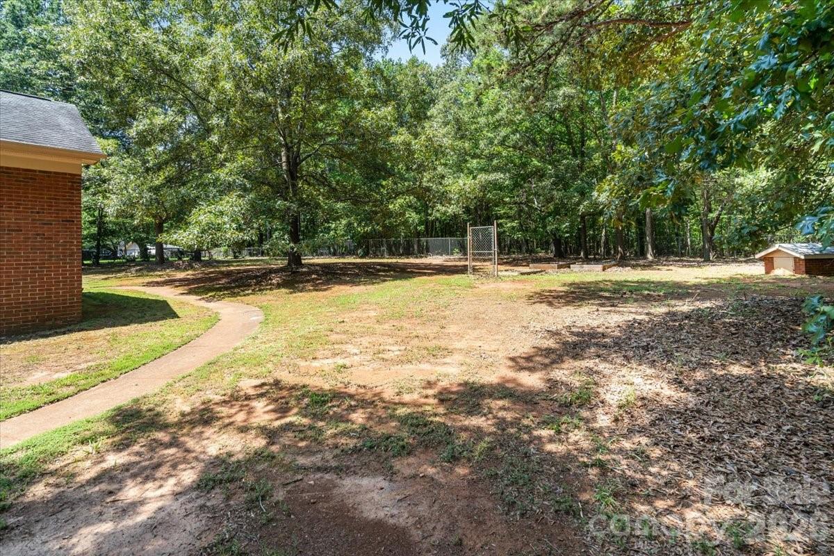 14410 Youngblood Road Property Photo 5