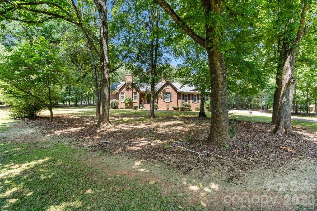 14410 Youngblood Road Property Photo 6