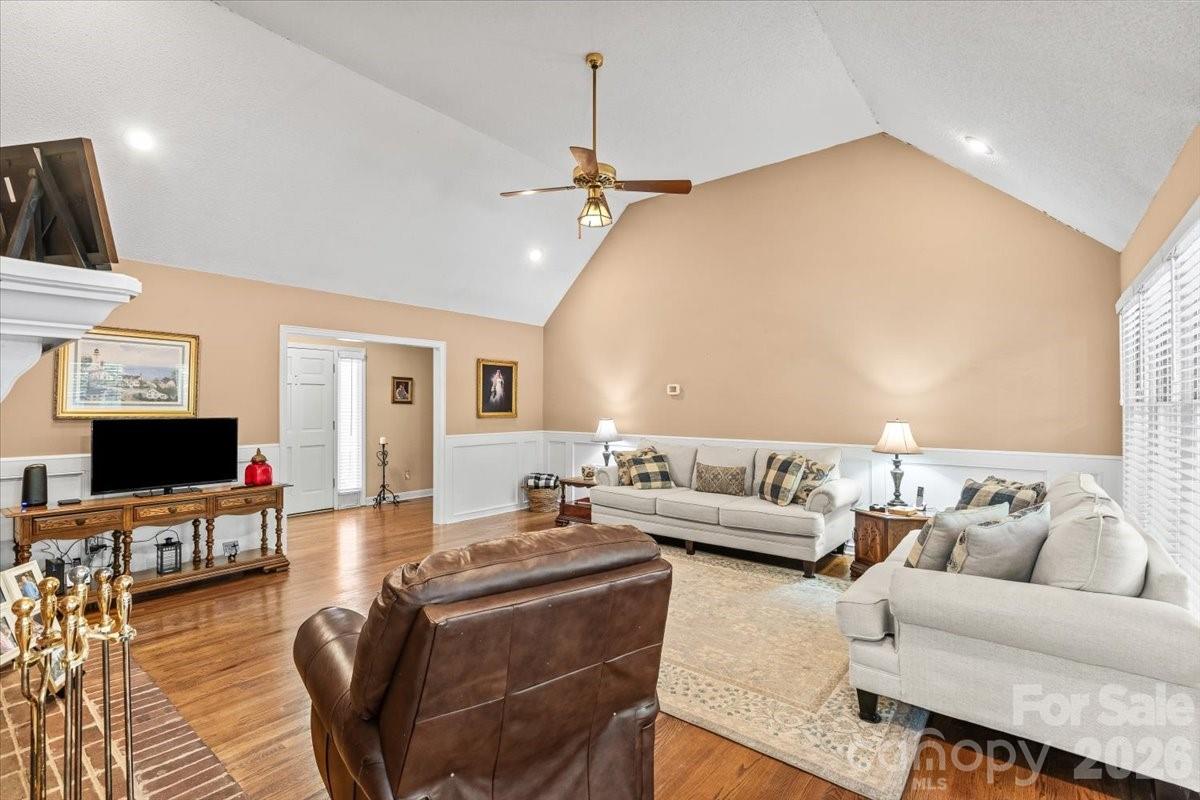 14410 Youngblood Road Property Photo 12