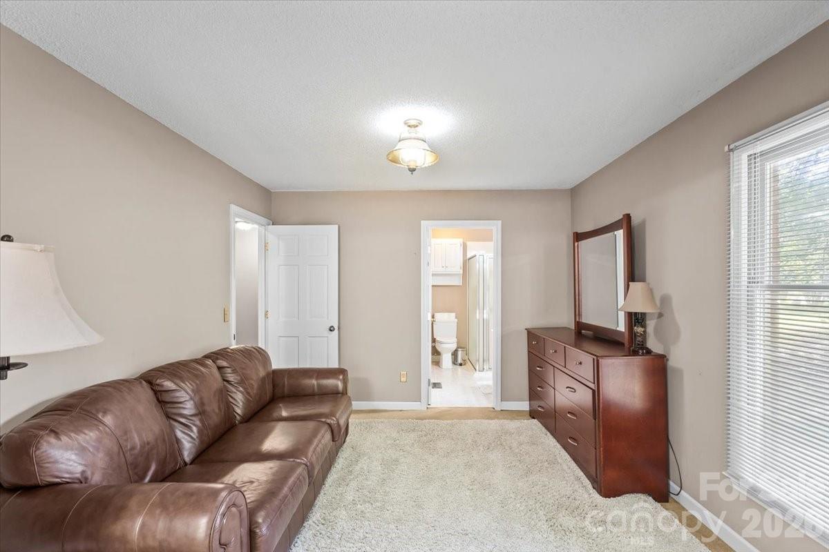 14410 Youngblood Road Property Photo 19