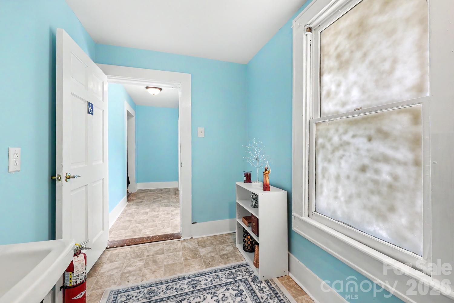 601 College Avenue Property Photo 18