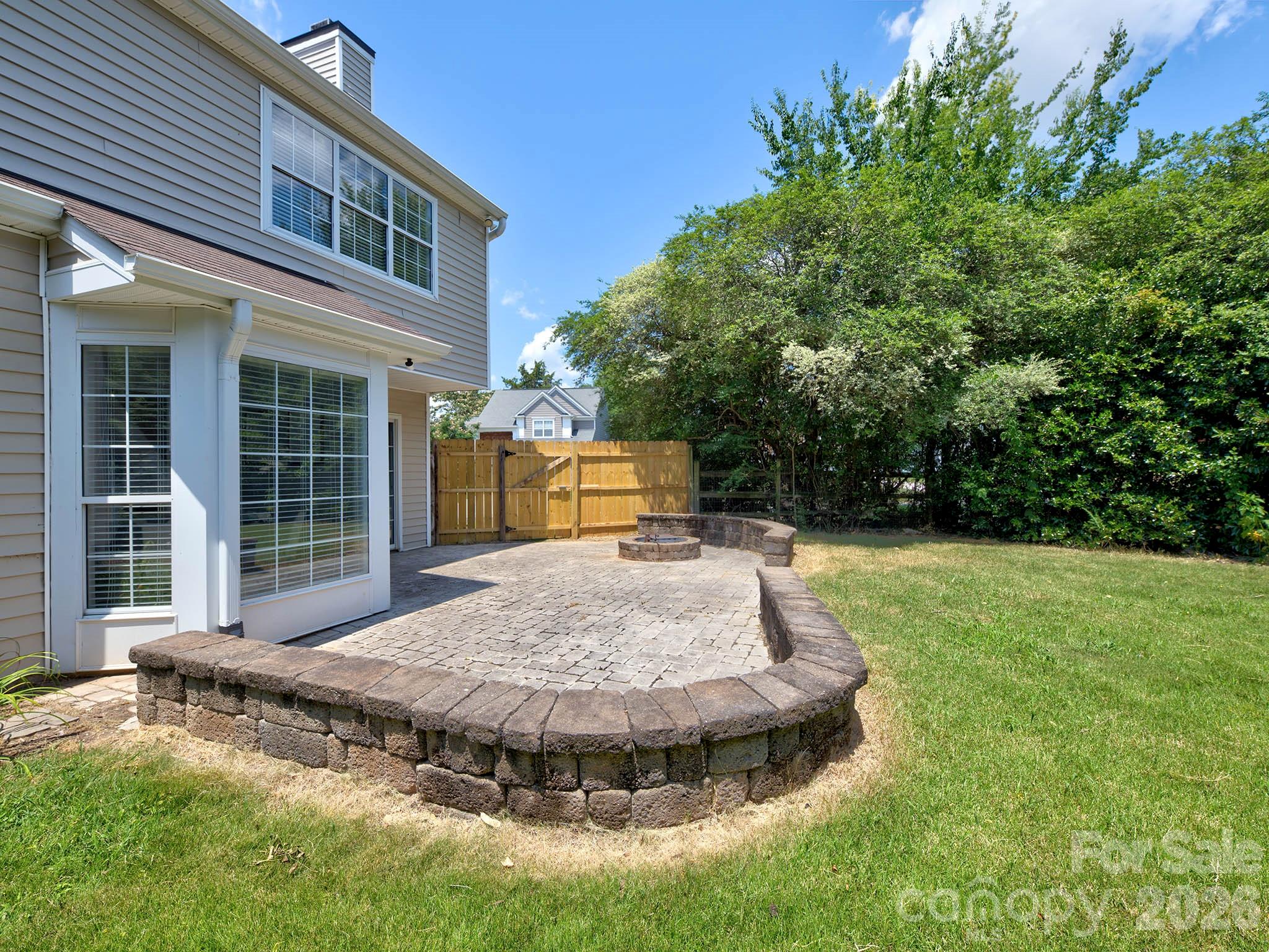 11206 Longhedge Lane Property Photo 38