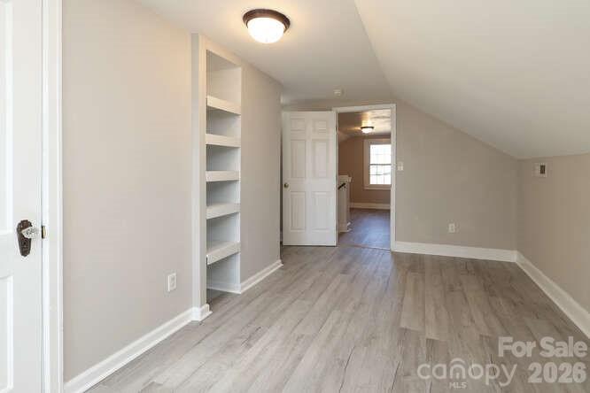 120 N Belvedere Avenue Property Photo 6