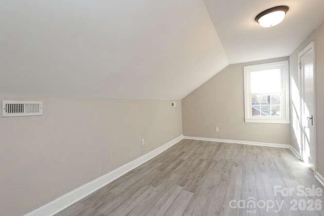 120 N Belvedere Avenue Property Photo 7