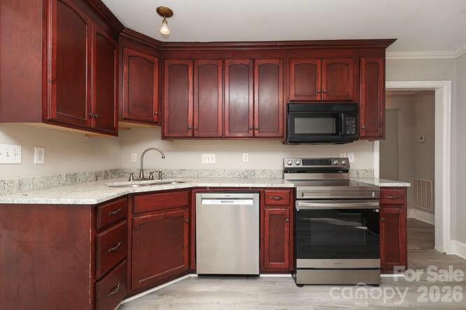 120 N Belvedere Avenue Property Photo 21