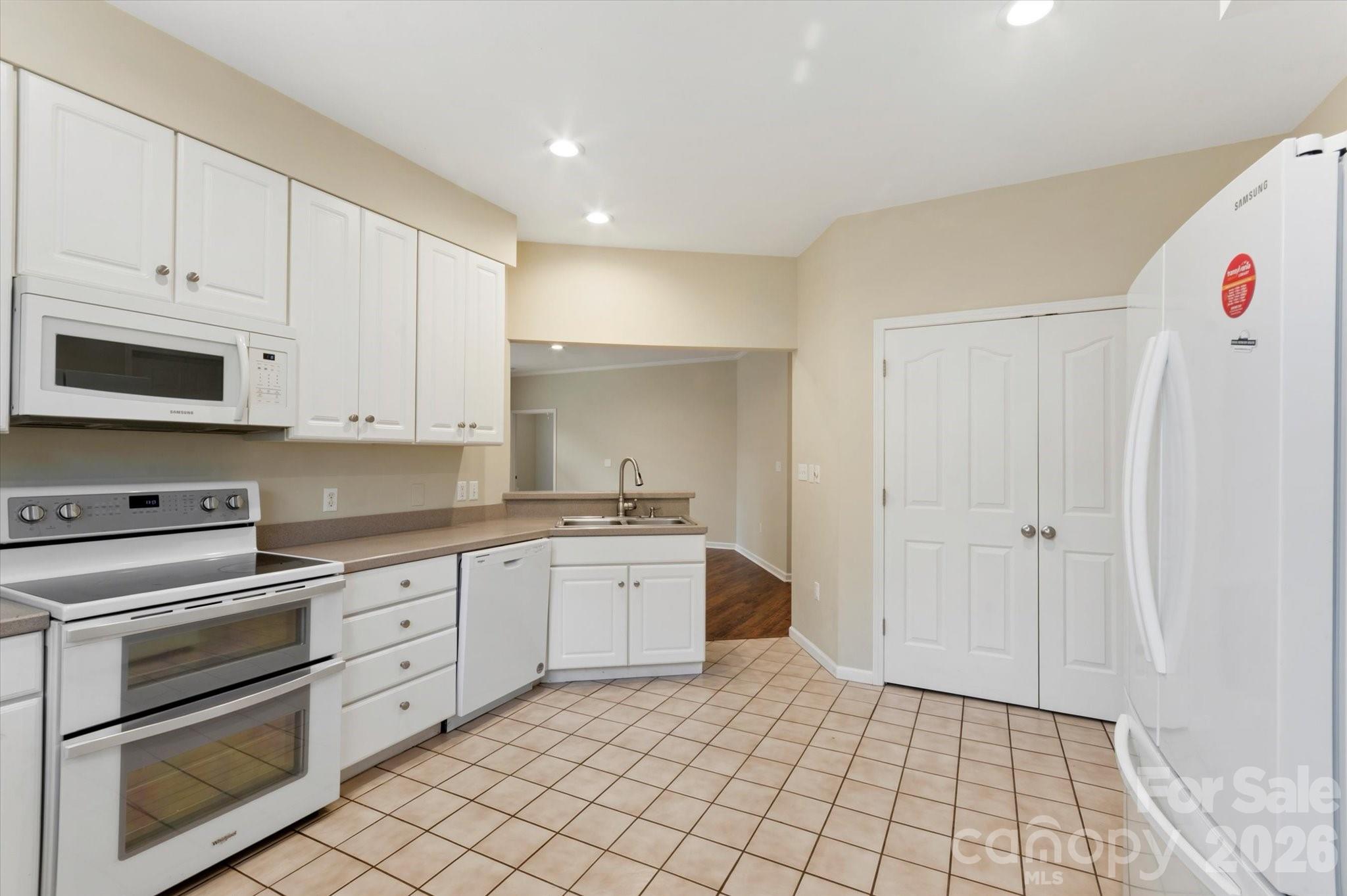 36 Sheffield Place Property Photo 25