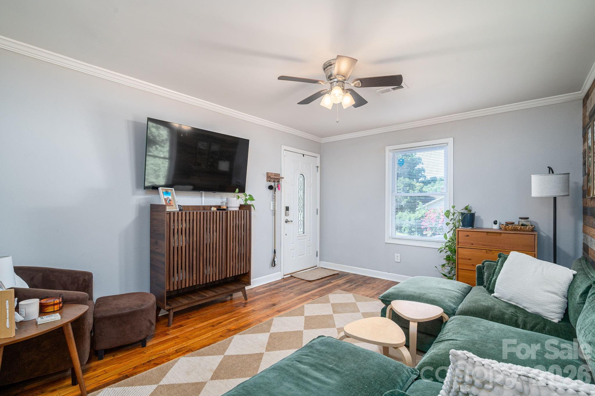 206 Cedar Street Property Photo 7