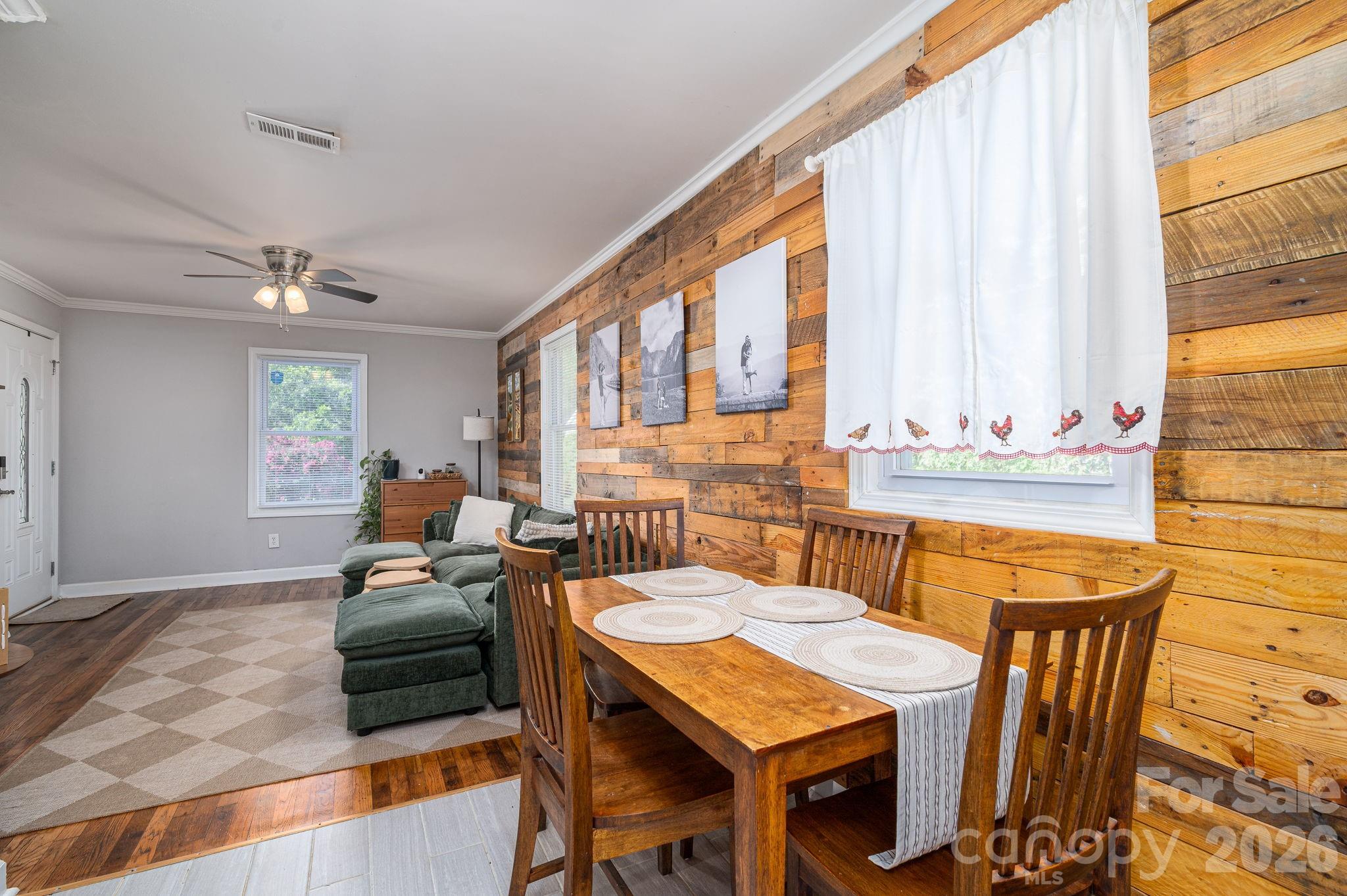 206 Cedar Street Property Photo 10
