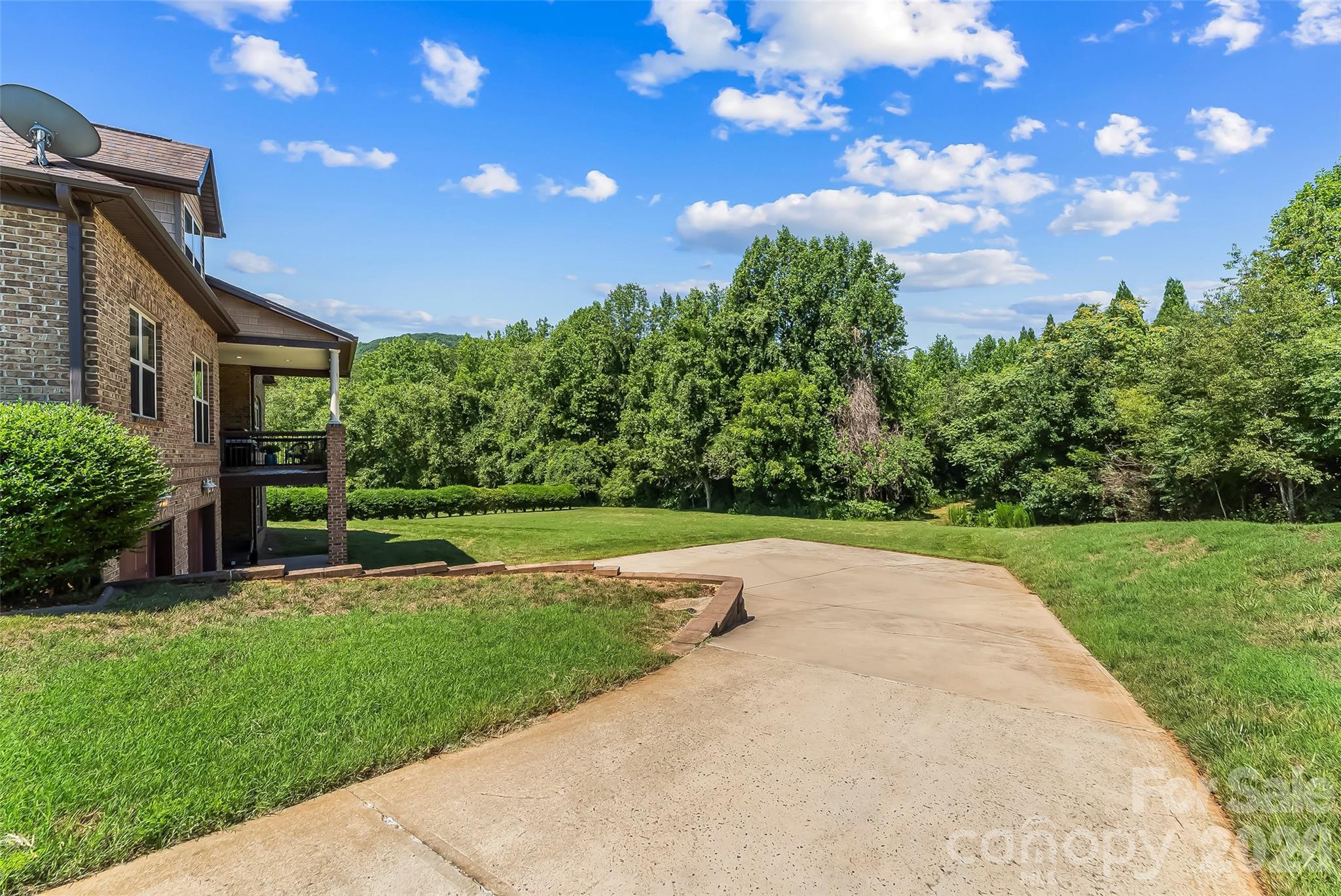 5895 Bakers Point Property Photo 43