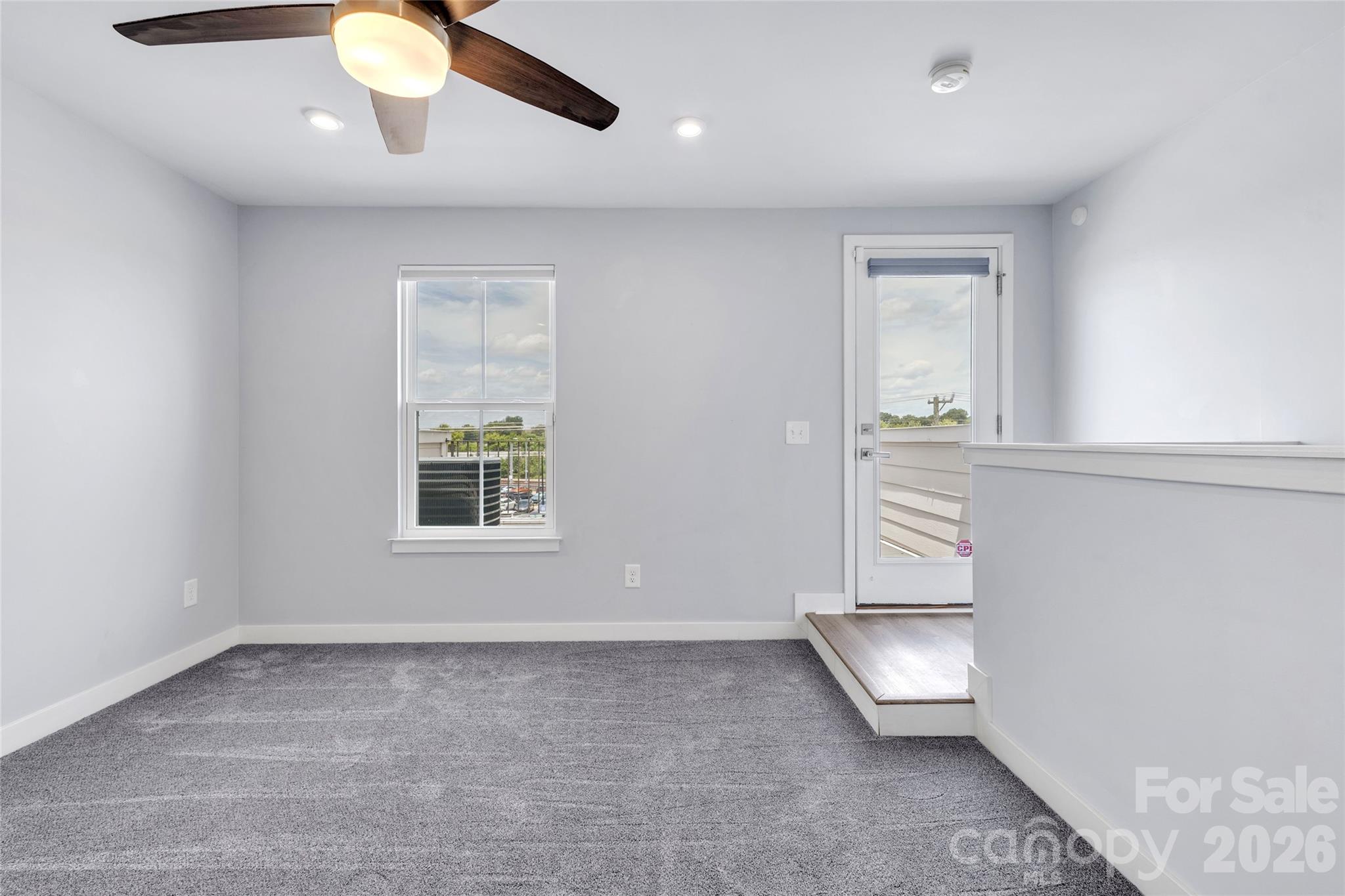 268 Parkwood Avenue Property Photo 33