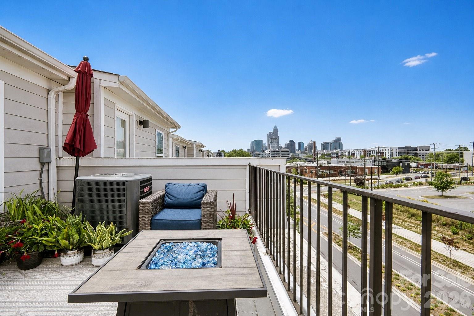 268 Parkwood Avenue Property Photo 37