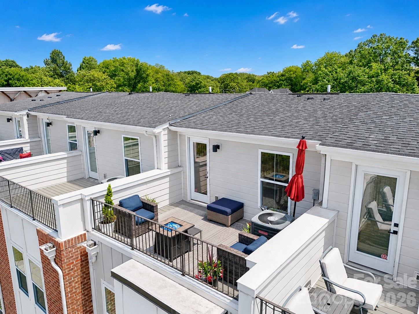 268 Parkwood Avenue Property Photo 48