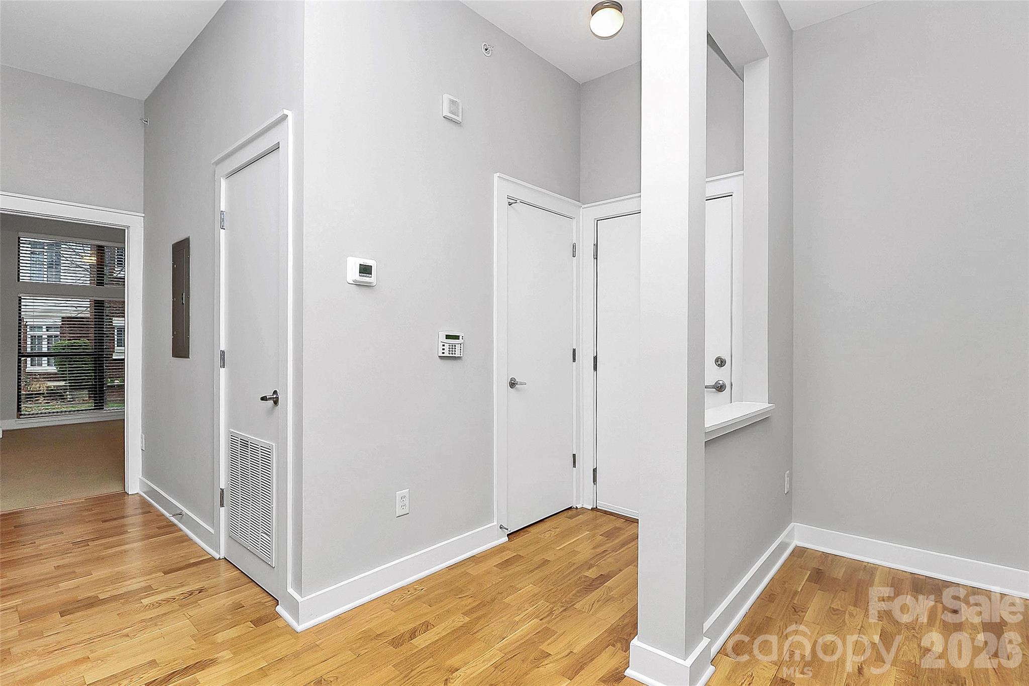 712 N Davidson Street Property Photo 5