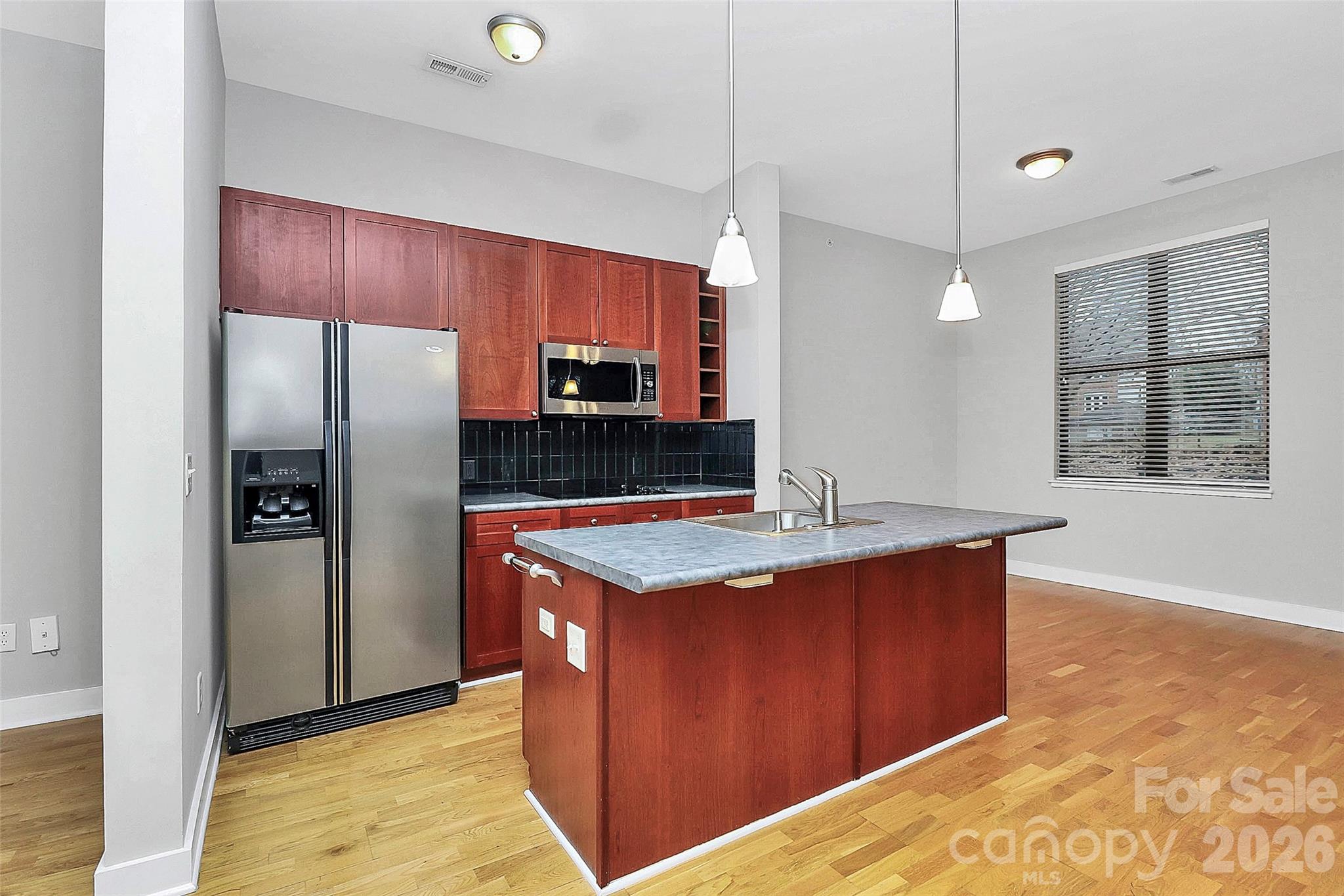 712 N Davidson Street Property Photo 12