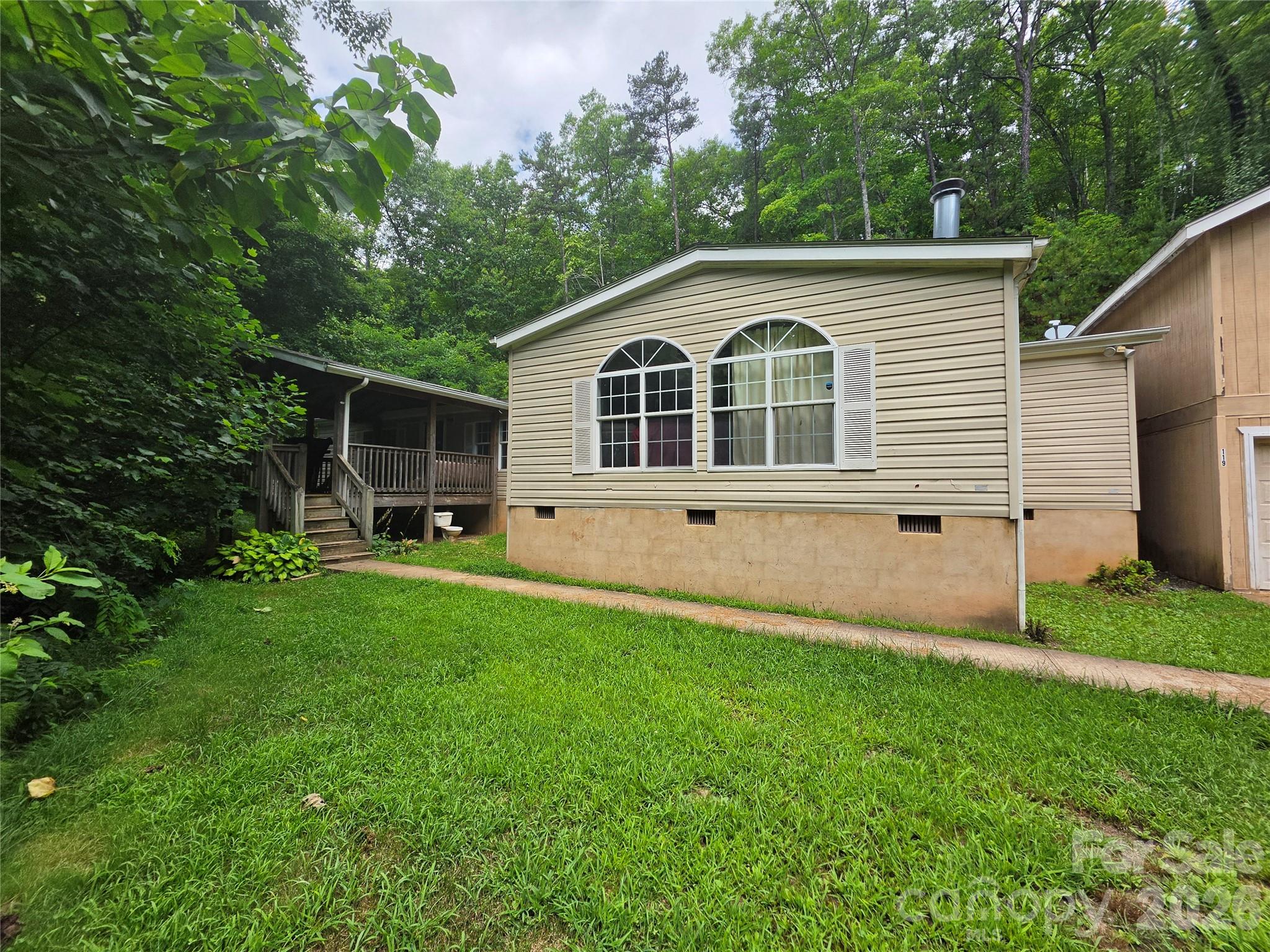 119 Miracle Mountain Road Property Photo 3