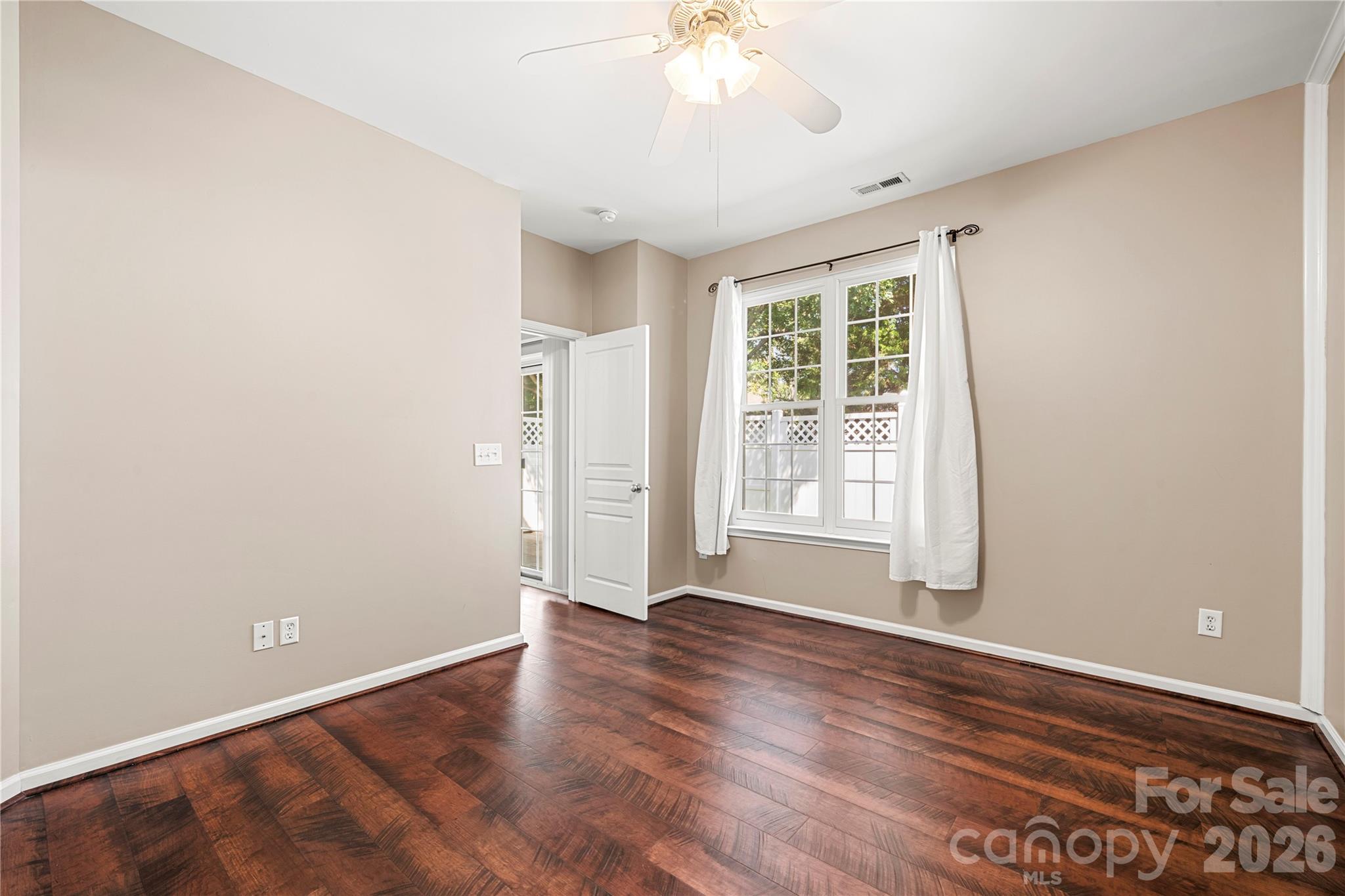 207 Dawn Mist Lane Property Photo 20