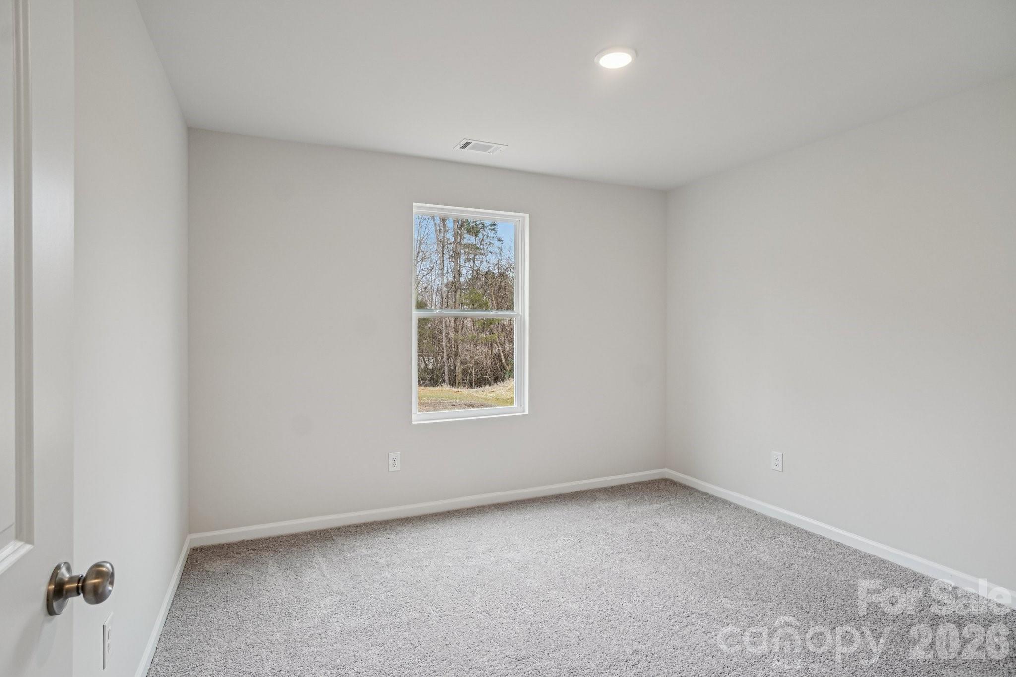125 Russet Road Property Photo 9