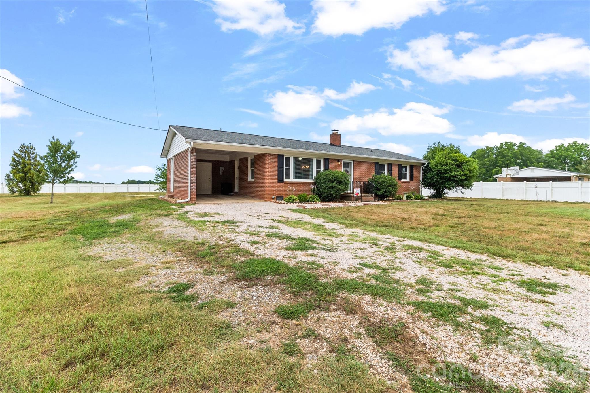 158 Baxter Road Property Photo 3