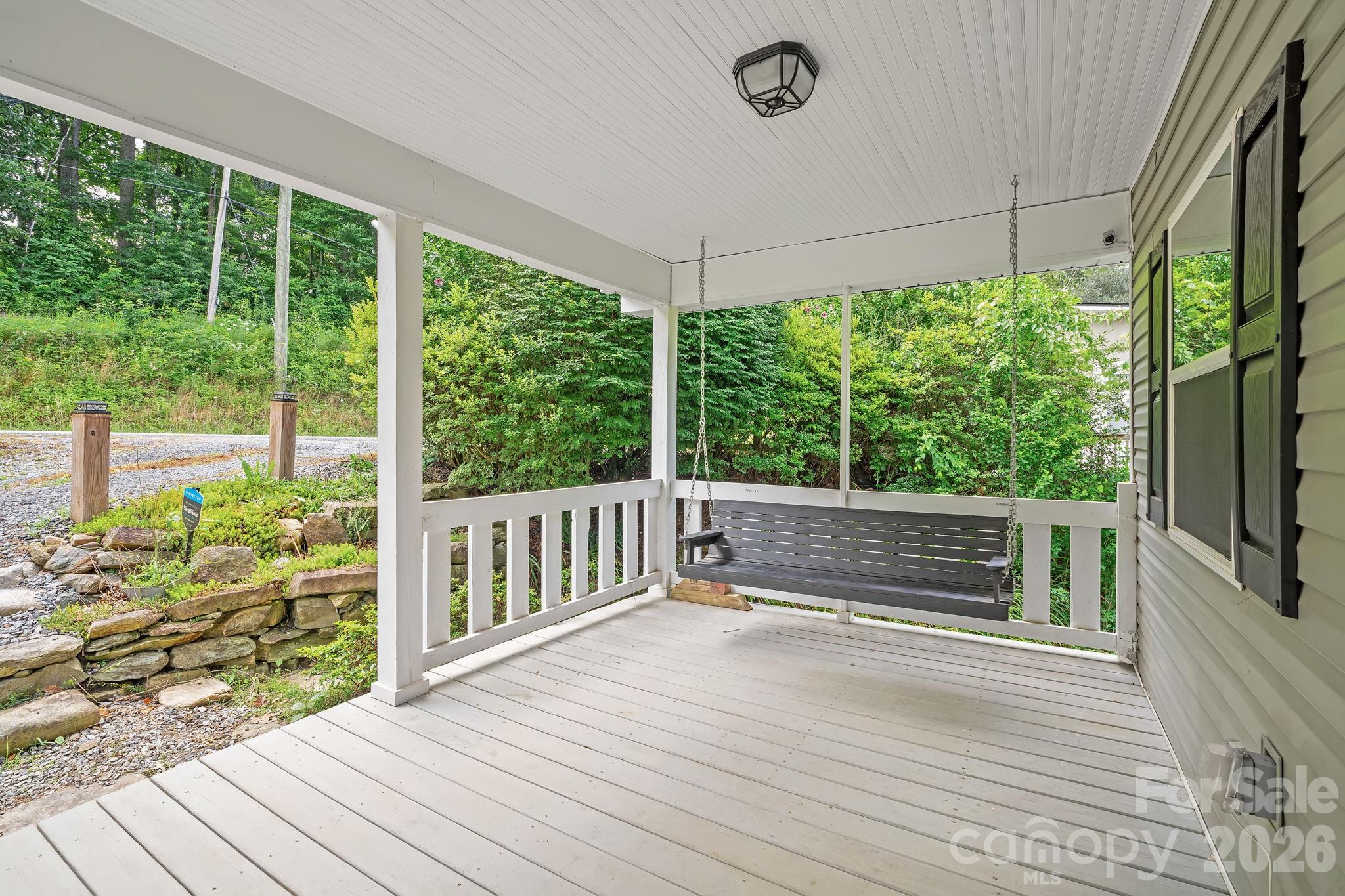 5239 Gerton Highway Property Photo 4