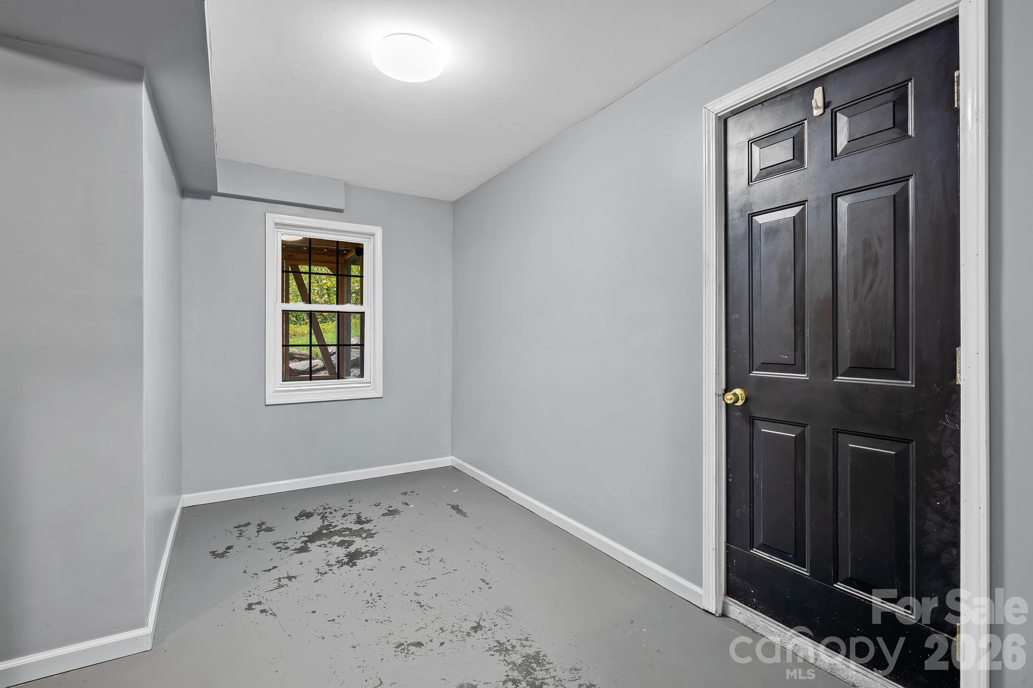 5239 Gerton Highway Property Photo 23