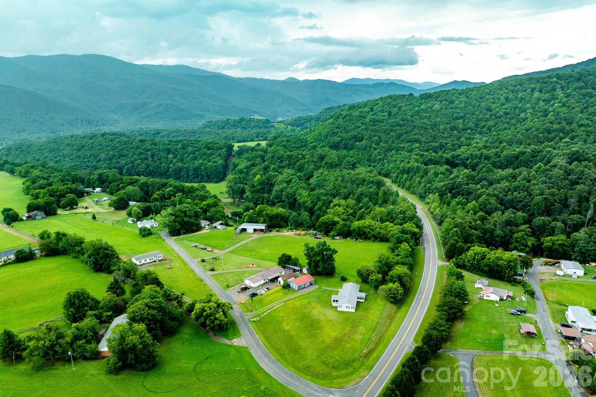 755 Fairview Loop Property Photo 10