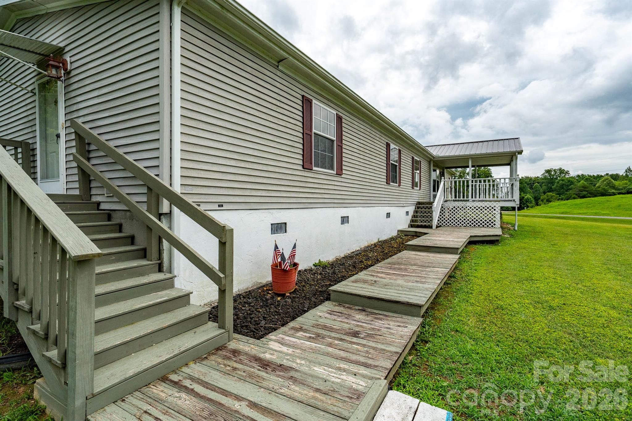 755 Fairview Loop Property Photo 15