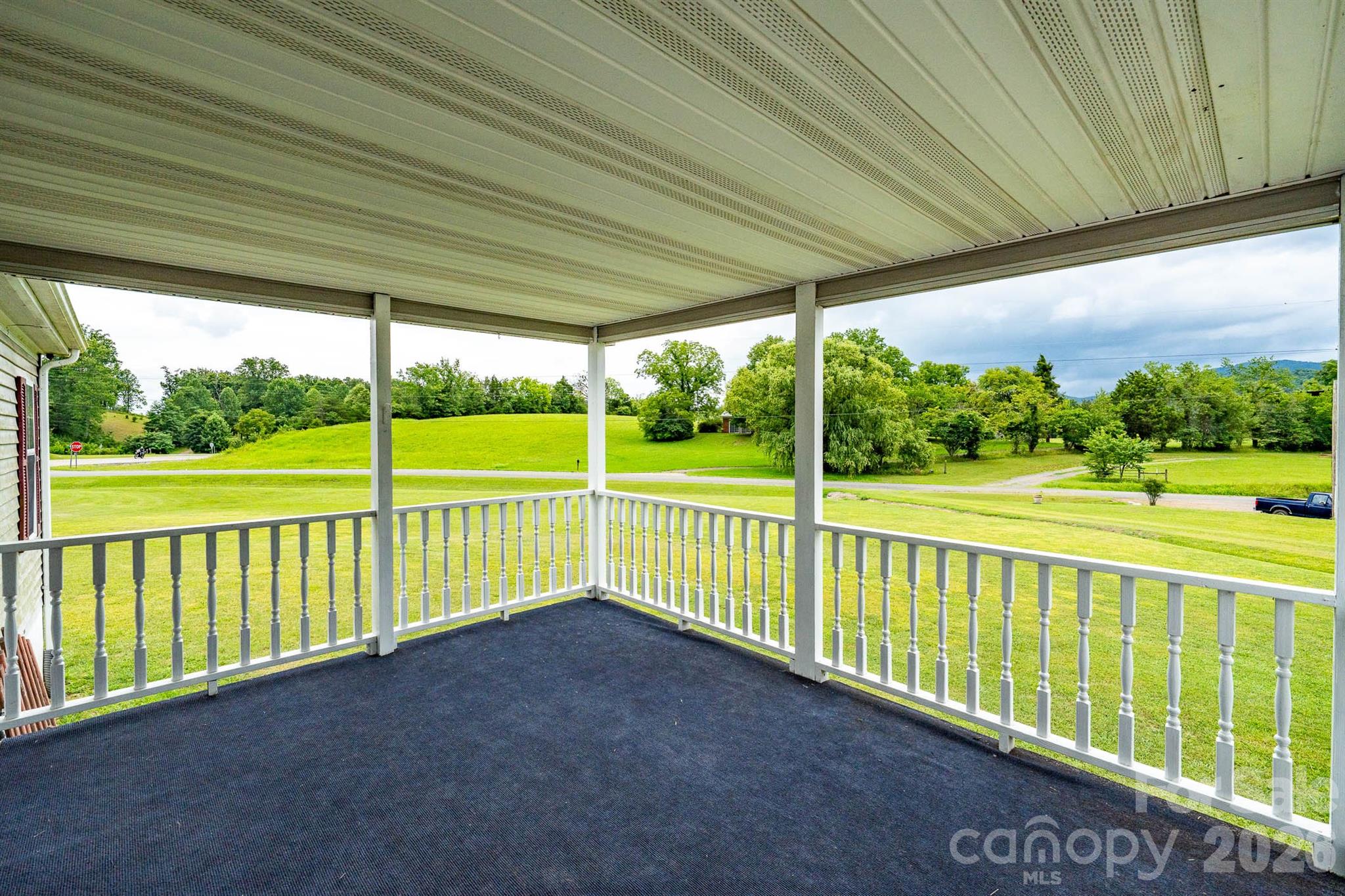 755 Fairview Loop Property Photo 19