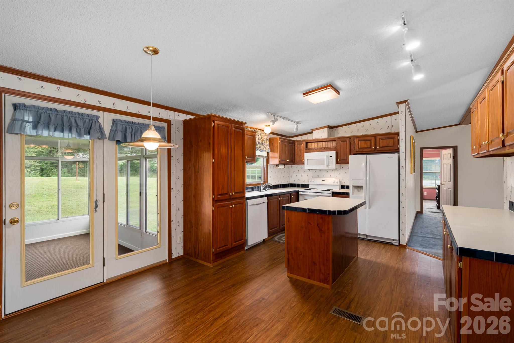 755 Fairview Loop Property Photo 26
