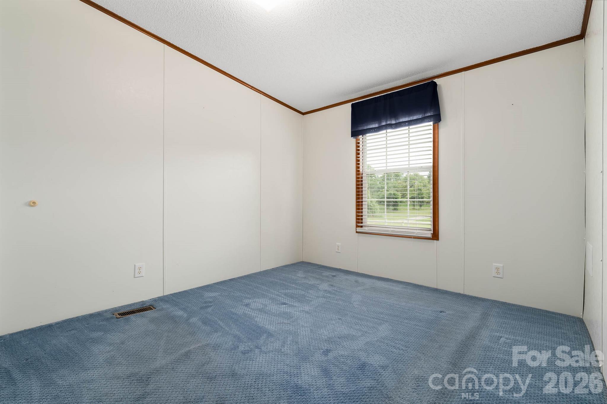 755 Fairview Loop Property Photo 35
