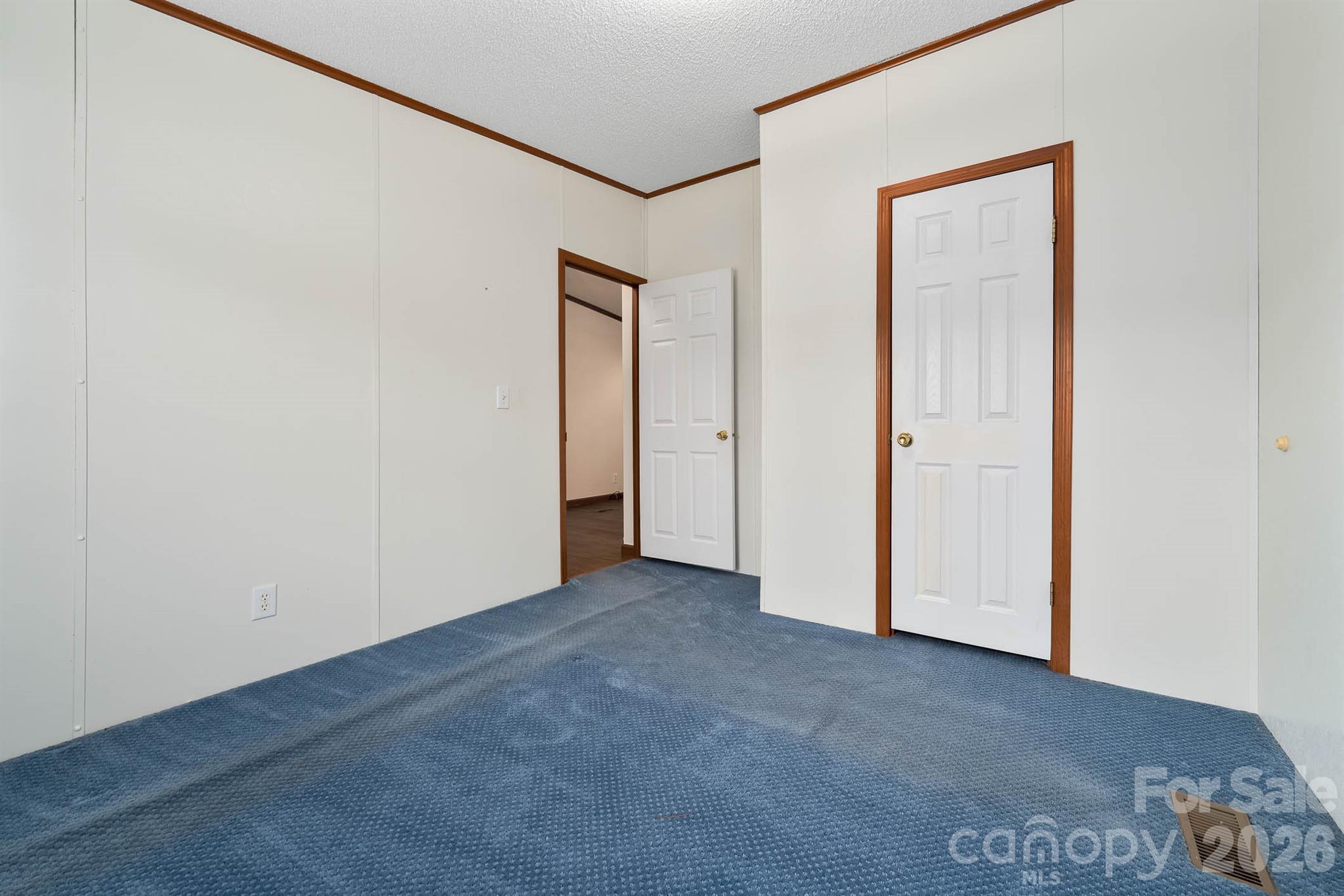 755 Fairview Loop Property Photo 36