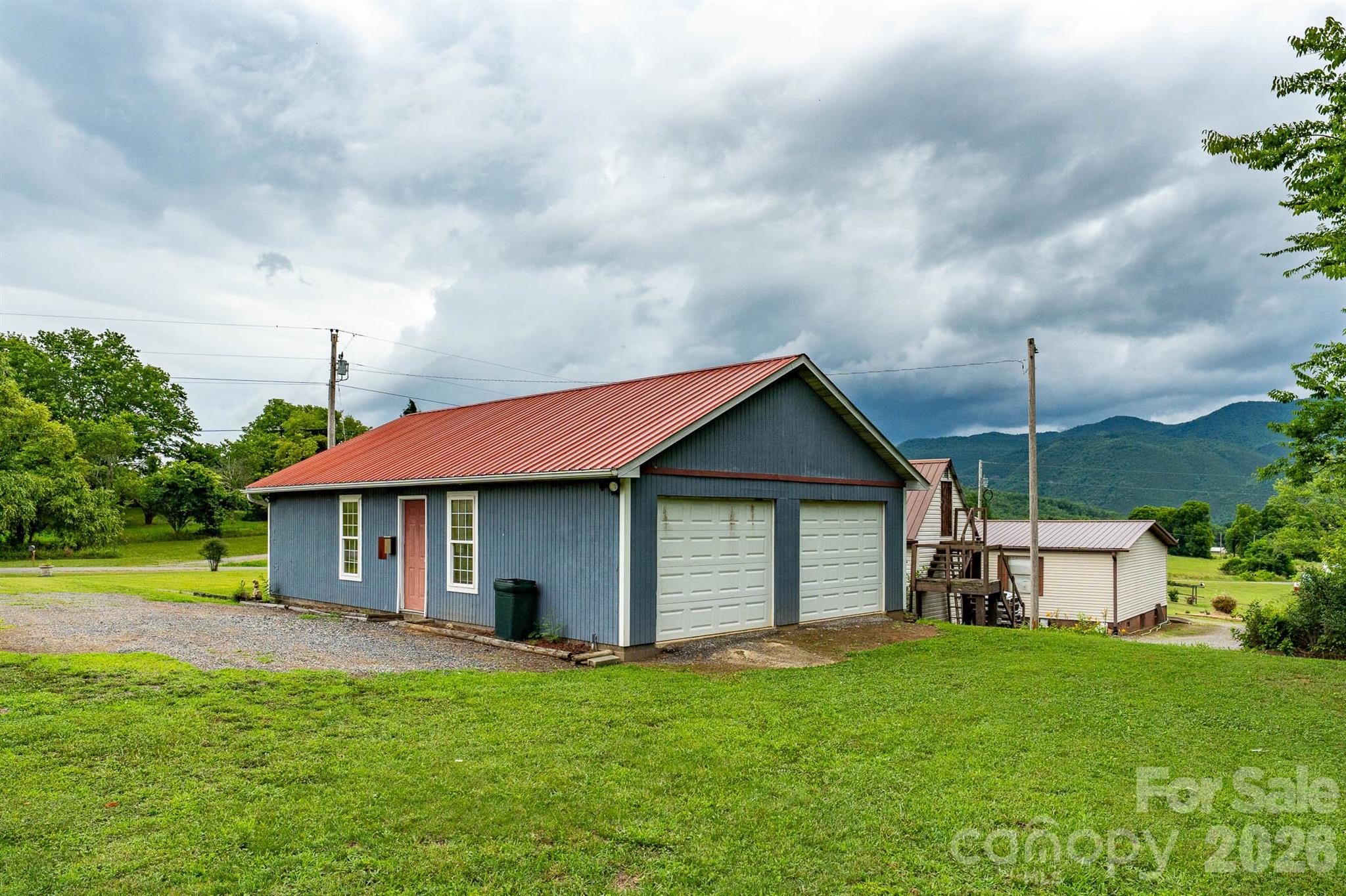 755 Fairview Loop Property Photo 44
