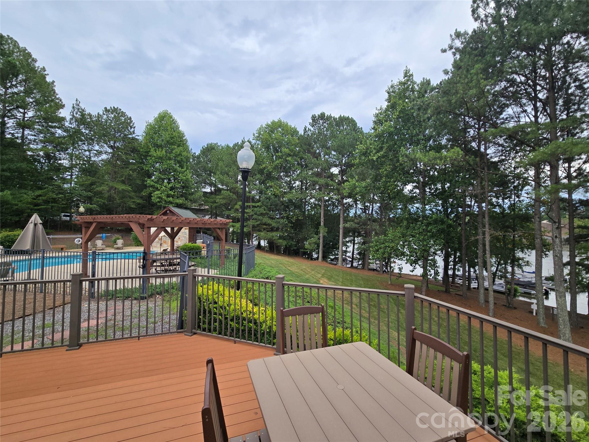5582 Bridgewater Drive 206 Property Photo 6