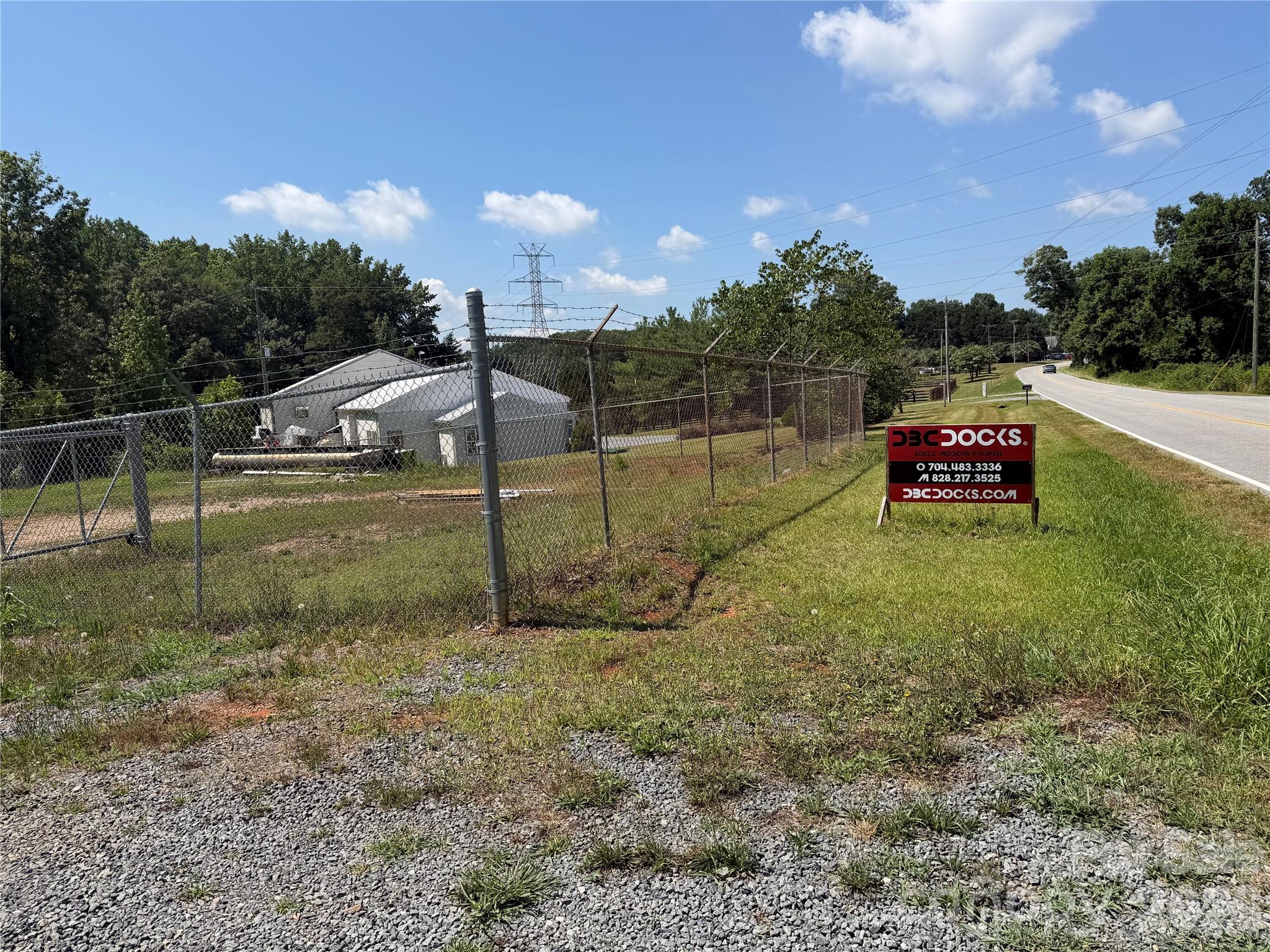 5166 Slanting Bridge Road Property Photo 4
