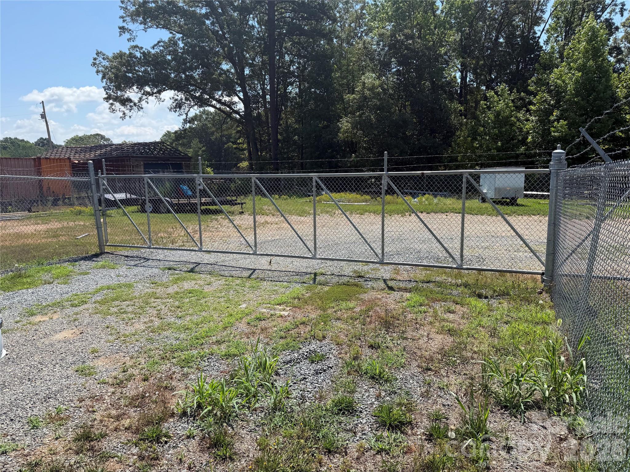 5166 Slanting Bridge Road Property Photo 6