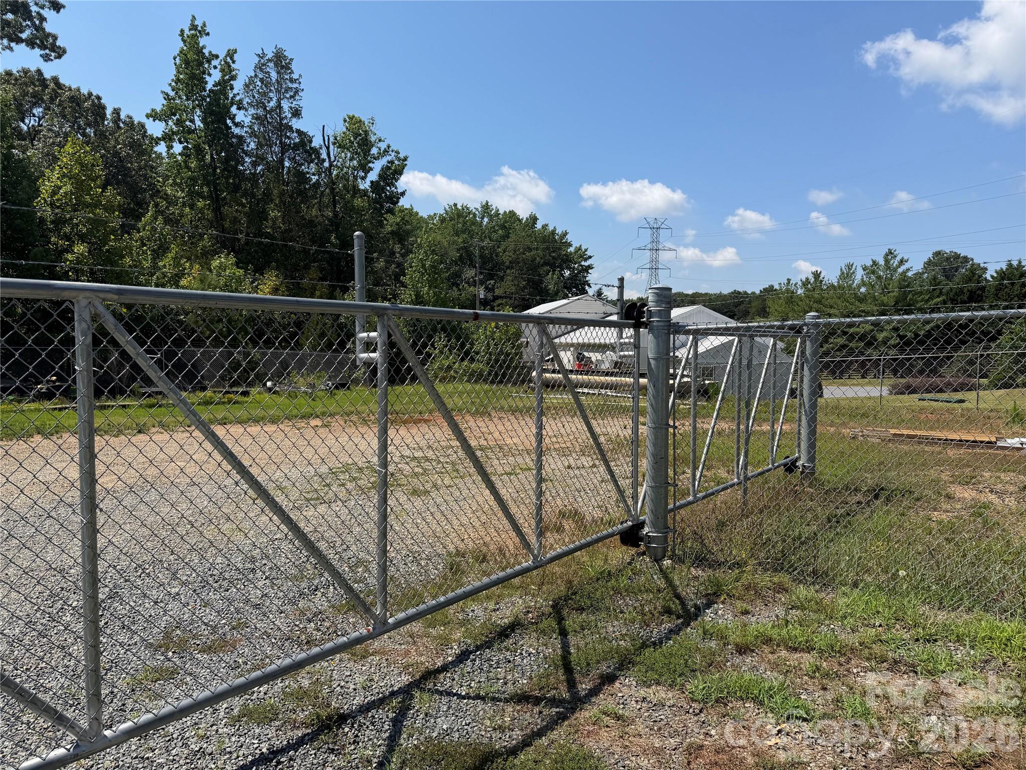 5166 Slanting Bridge Road Property Photo 10