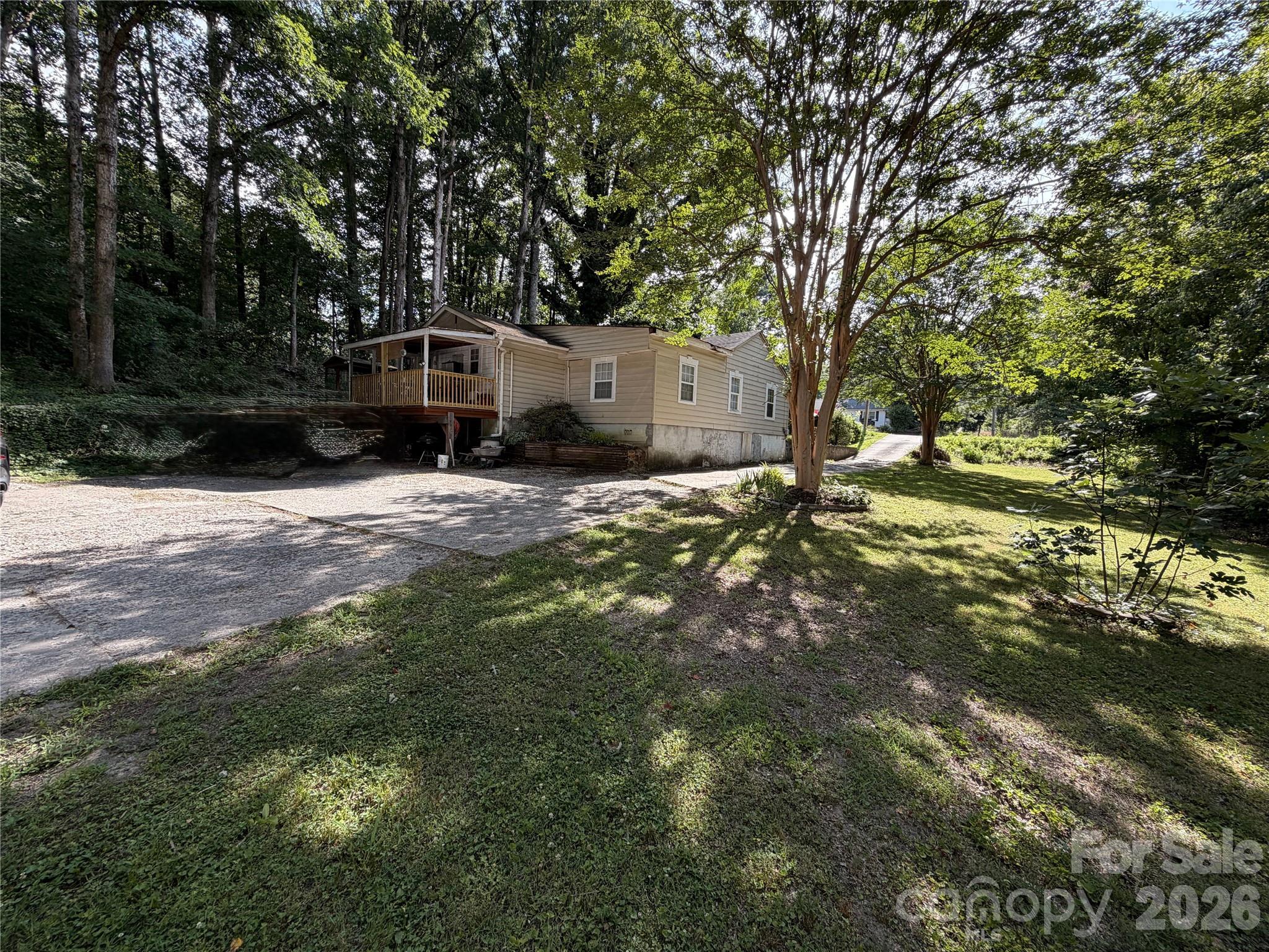 1818 Union Road Property Photo 6