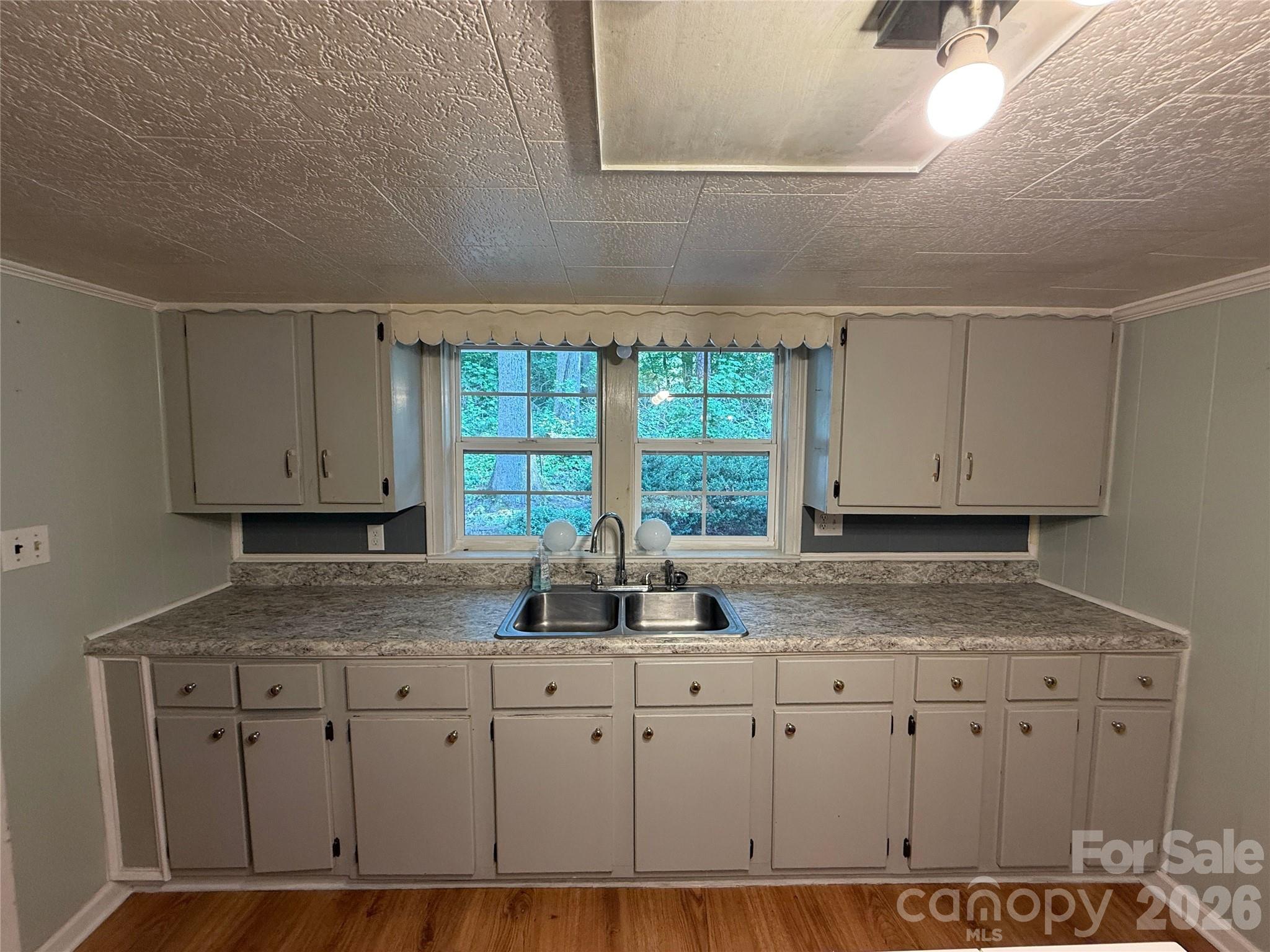 1818 Union Road Property Photo 12