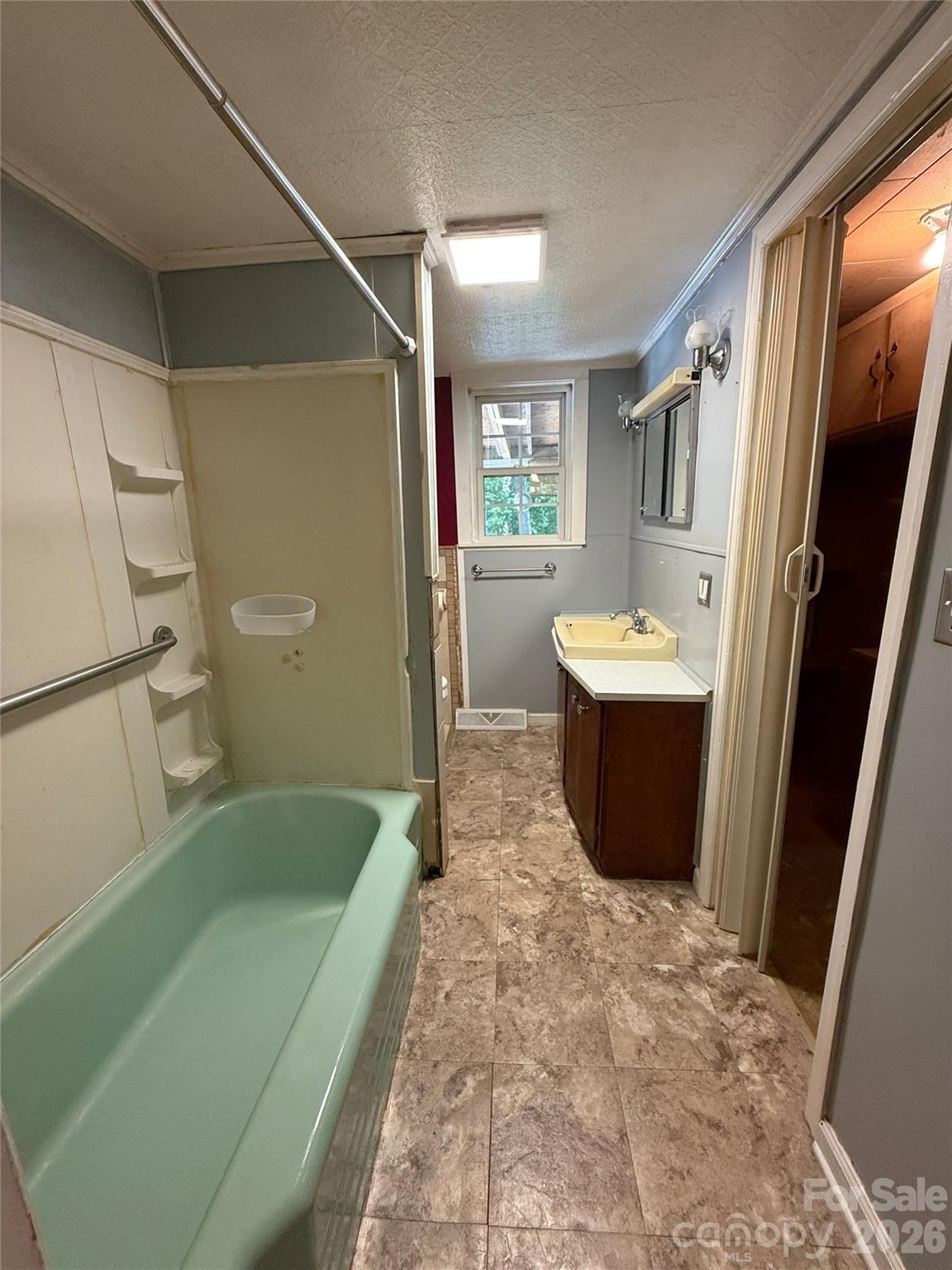 1818 Union Road Property Photo 24