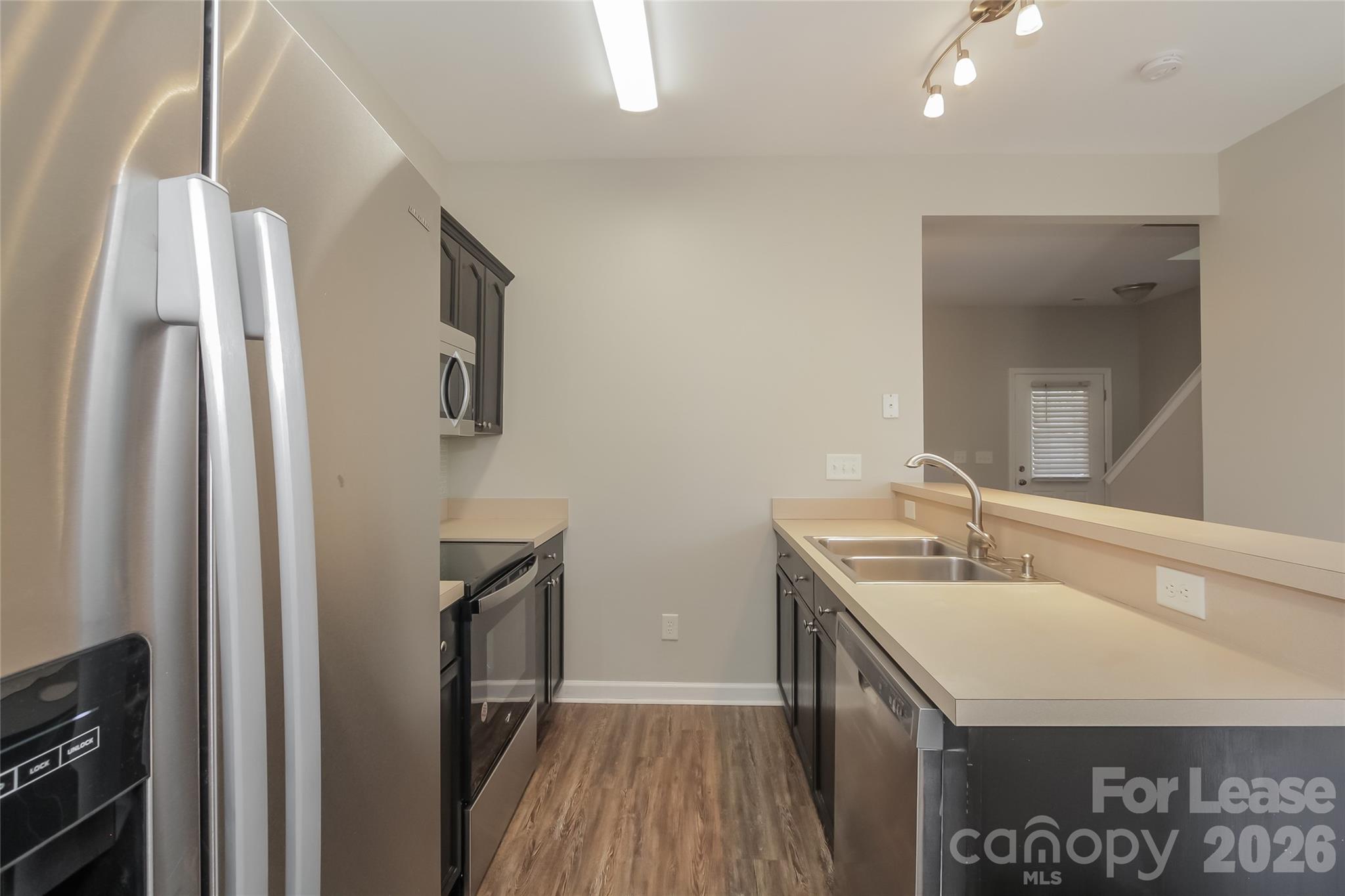 7943 Rolling Meadows Lane Property Photo 2