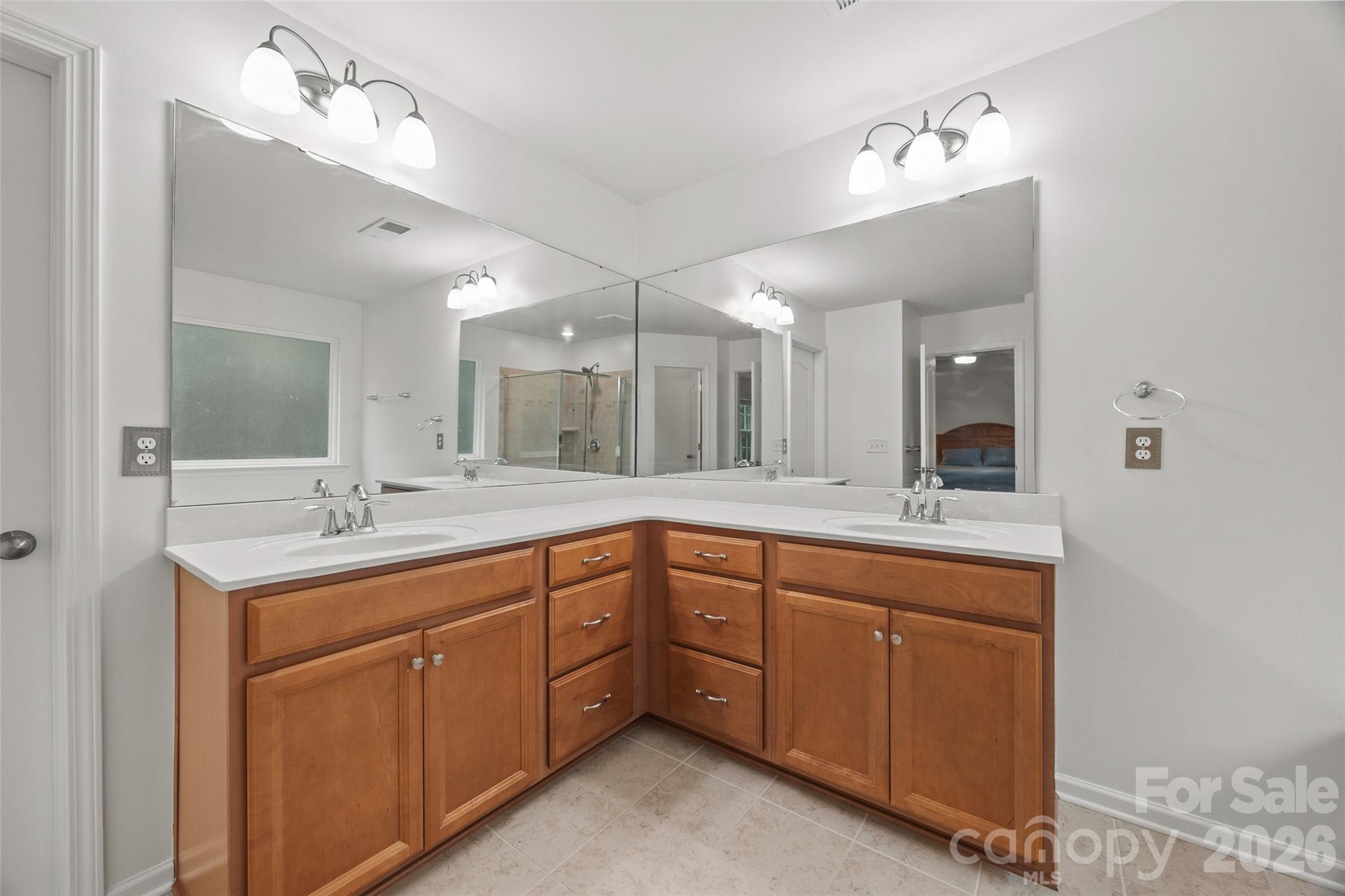 249 Sweet Briar Drive Property Photo 17