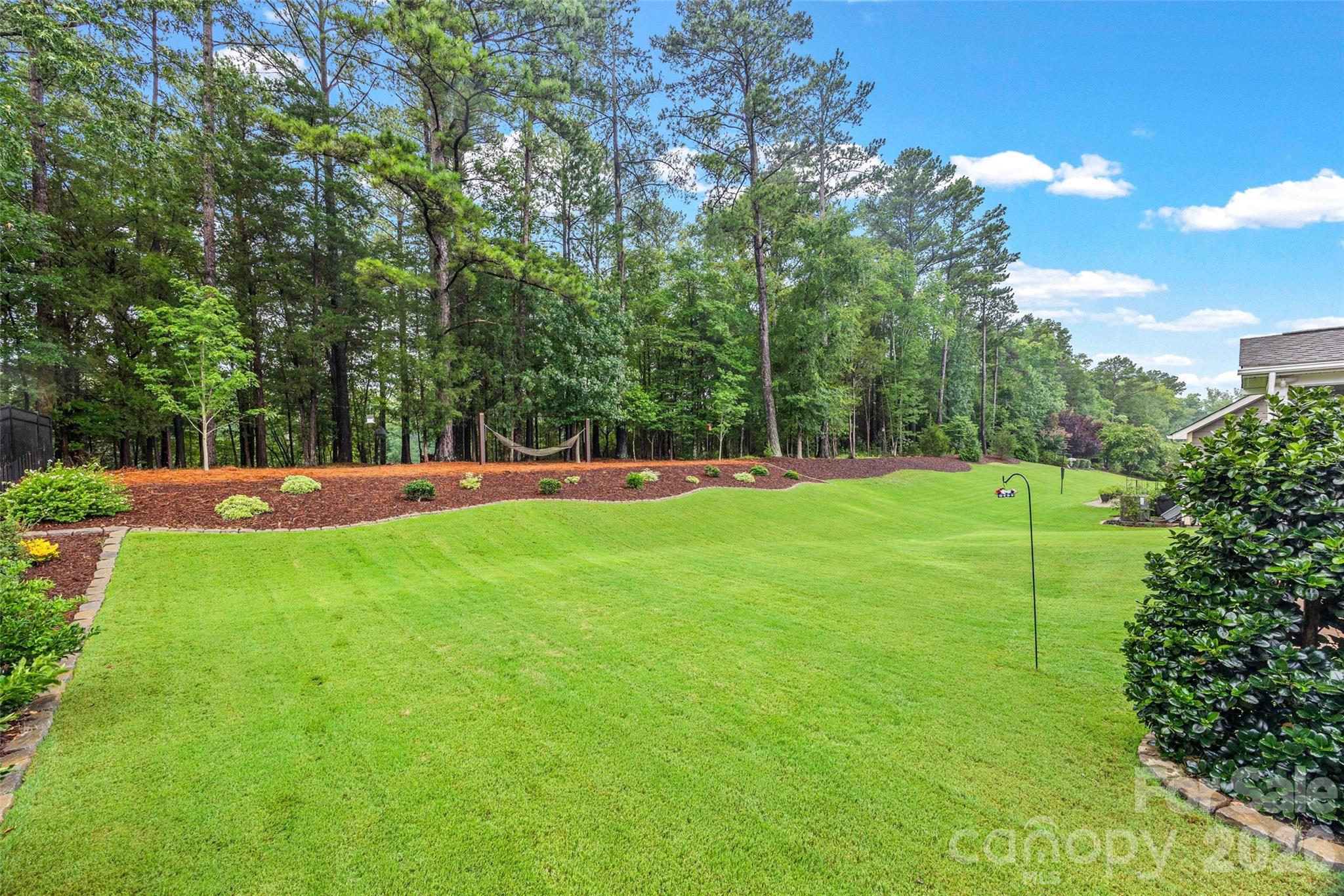 249 Sweet Briar Drive Property Photo 27