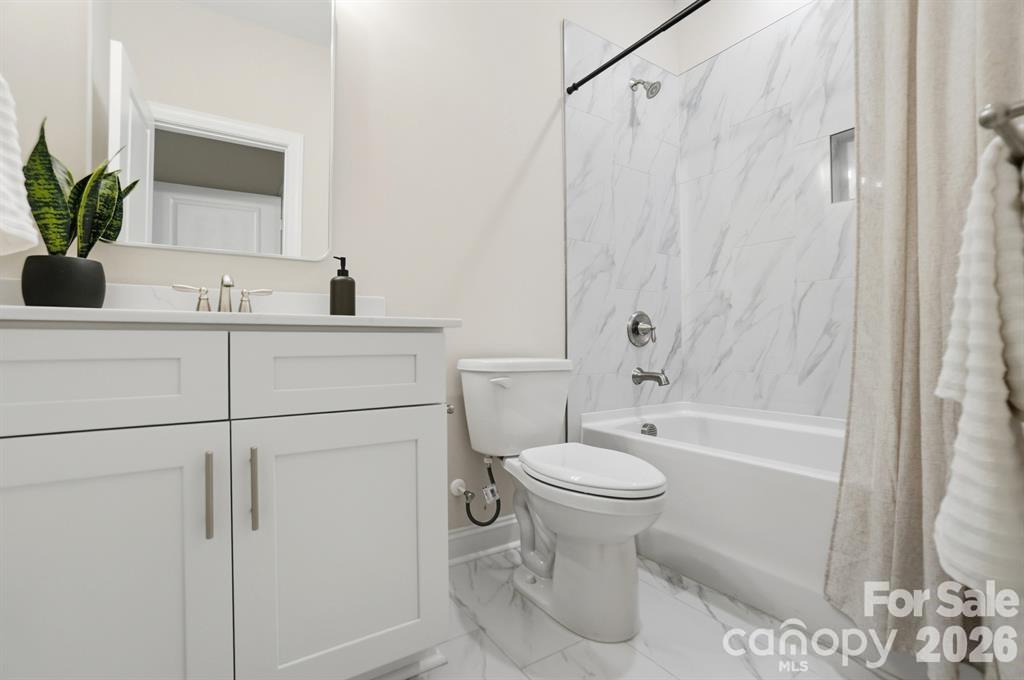 8927 Sharonbrook Drive Property Photo 4