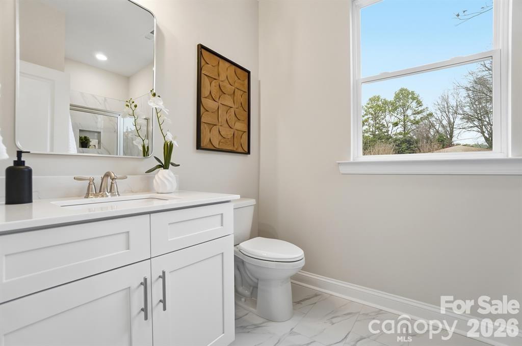 8927 Sharonbrook Drive Property Photo 21