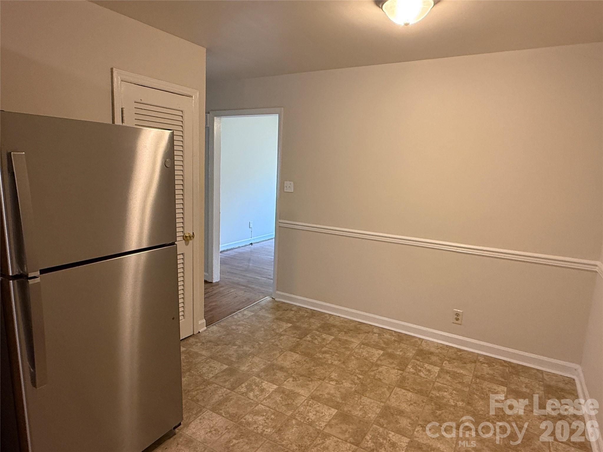 3721 Driftwood Drive Property Photo 4