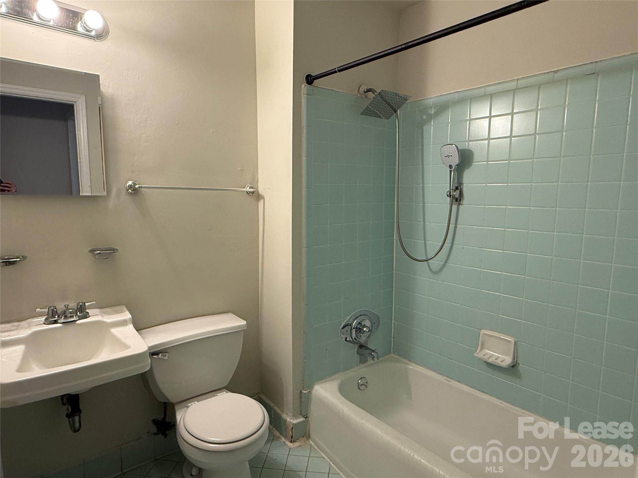 3721 Driftwood Drive Property Photo 11