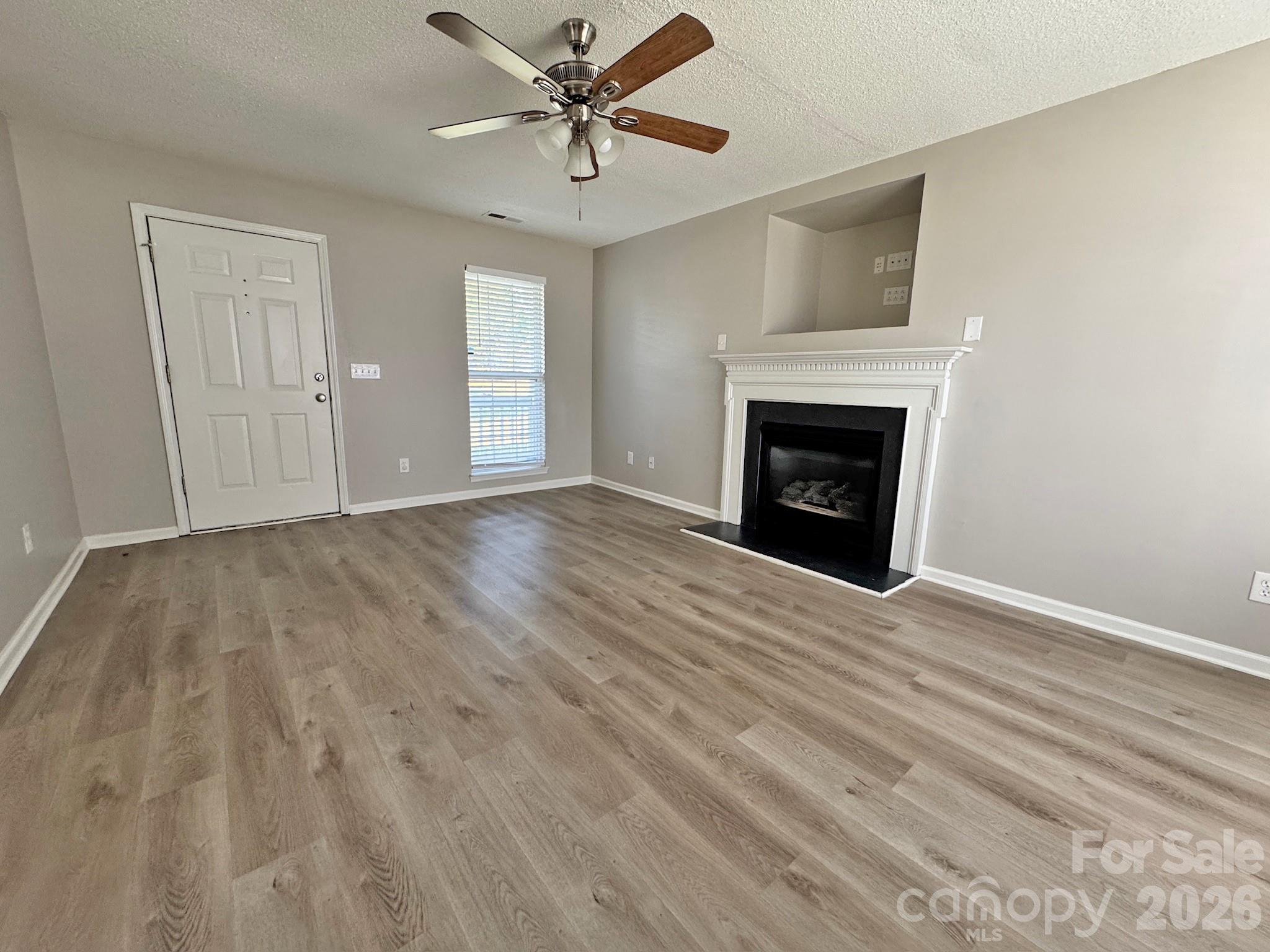12601 Cumberland Crest Drive Property Photo 6