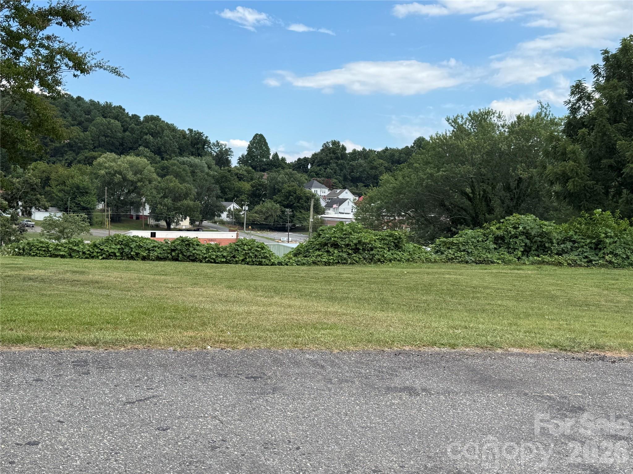 368 Morehead Road Property Photo 1