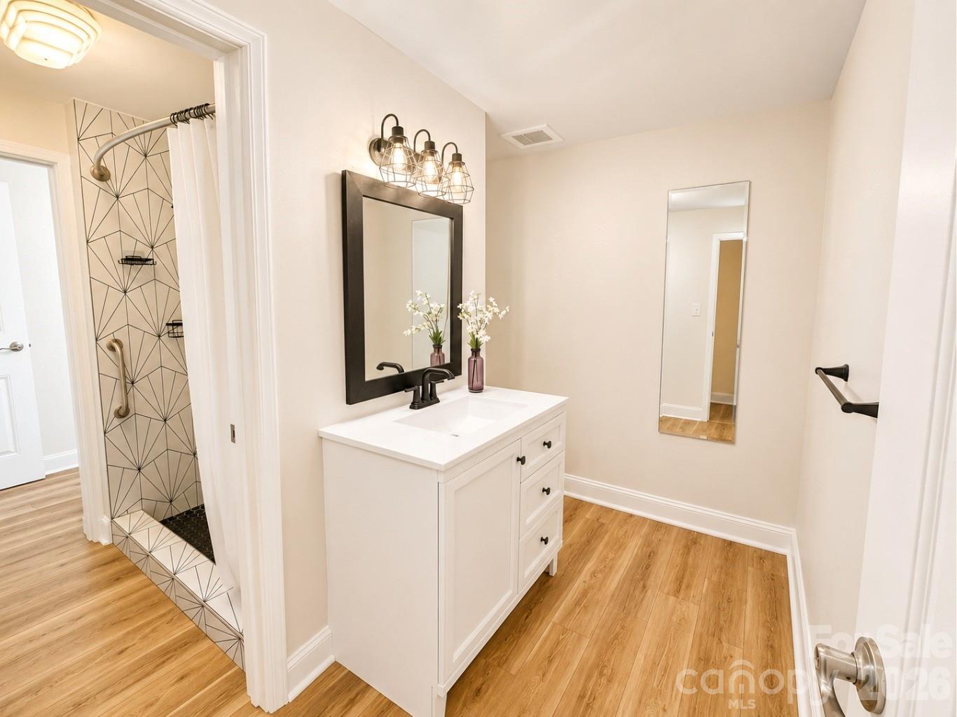 1300 Reece Road 111 Property Photo 10